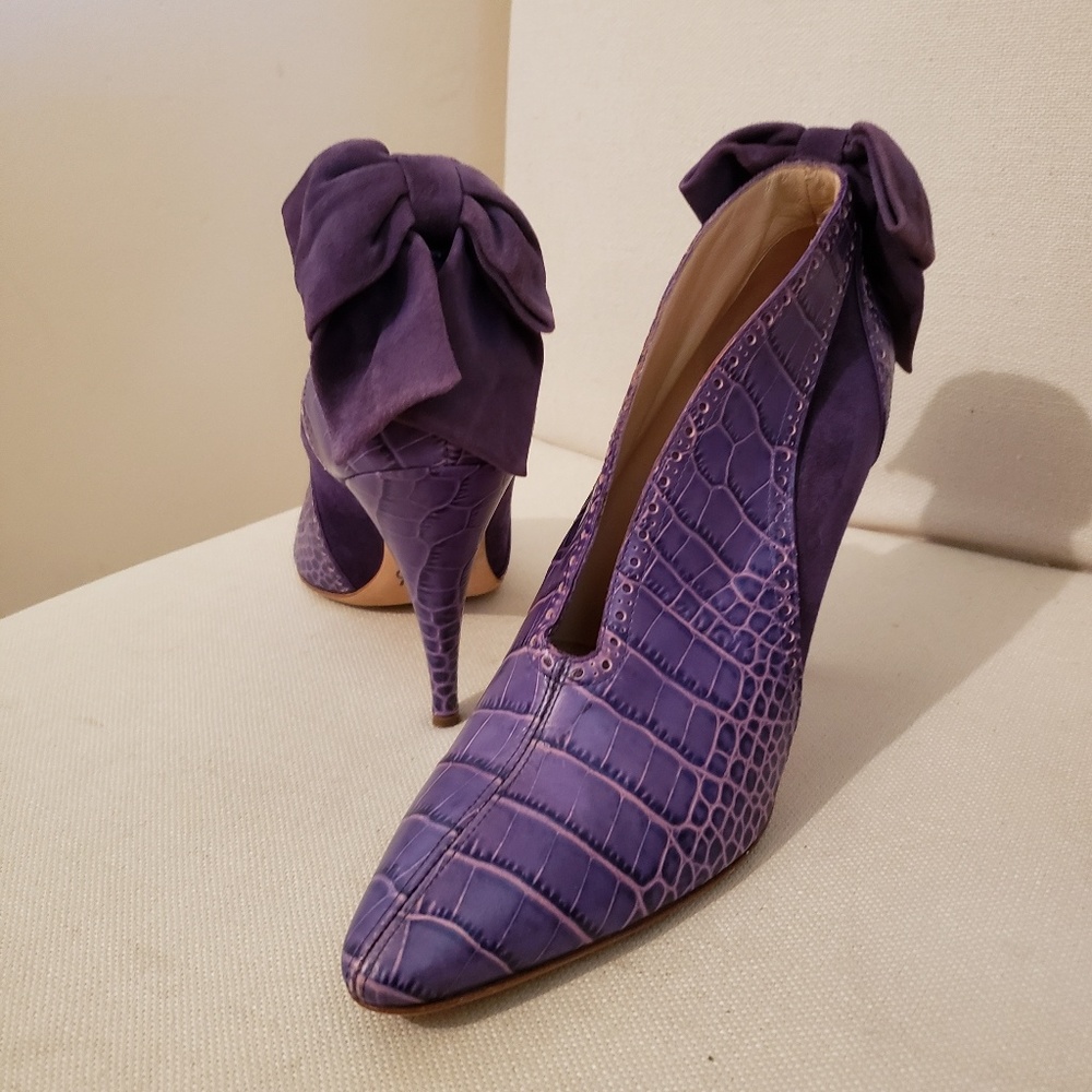 Escada Purple Pumps